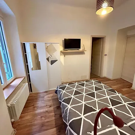 Гостевой дом Zar 4 Триест